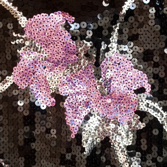 Sequence Mini Dress with flower design - Picture 4 of 8